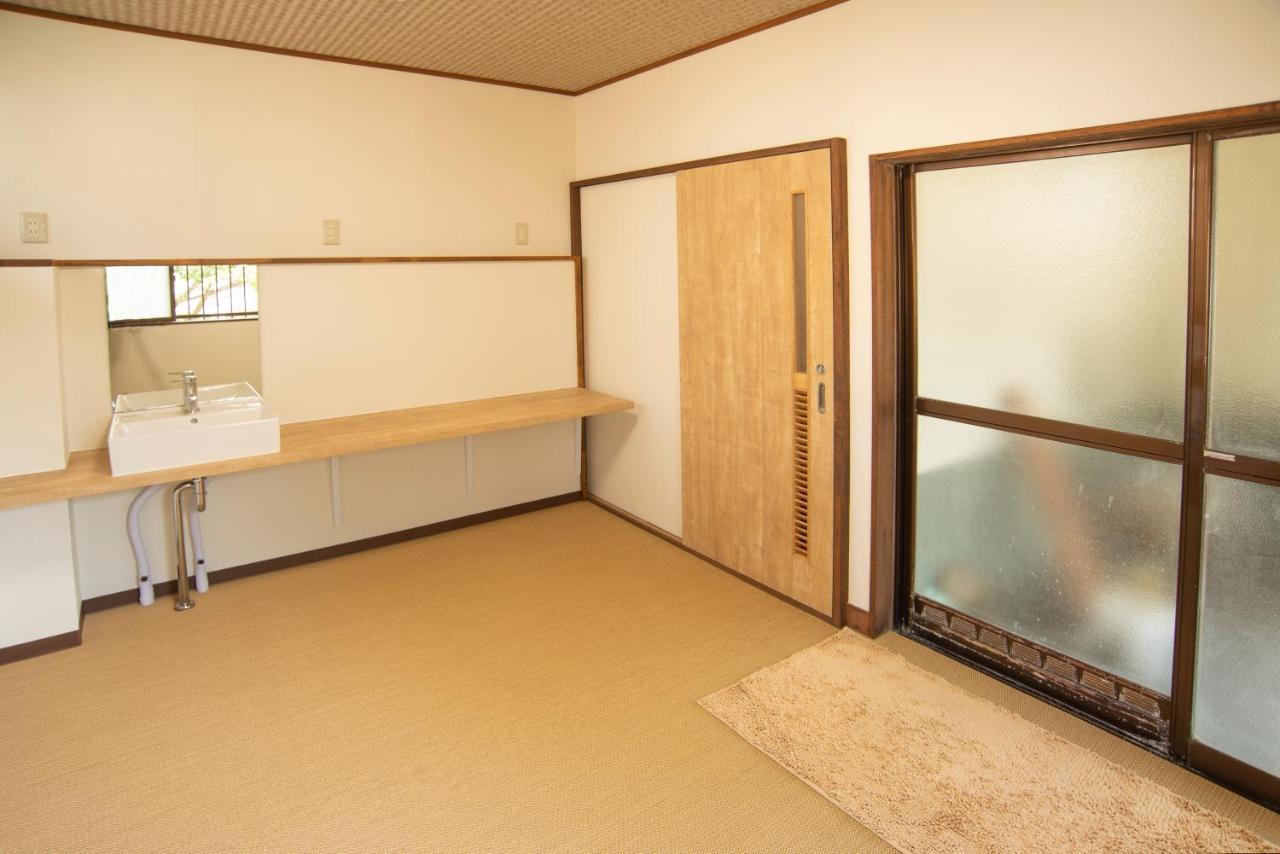 Kusatsu Onsen Eidaya 3*