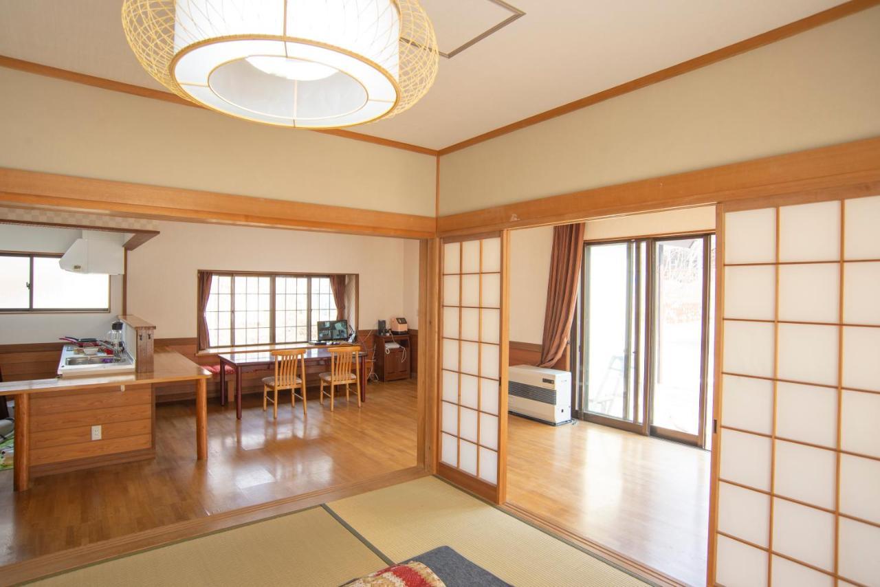 草津温泉 永田屋 3*