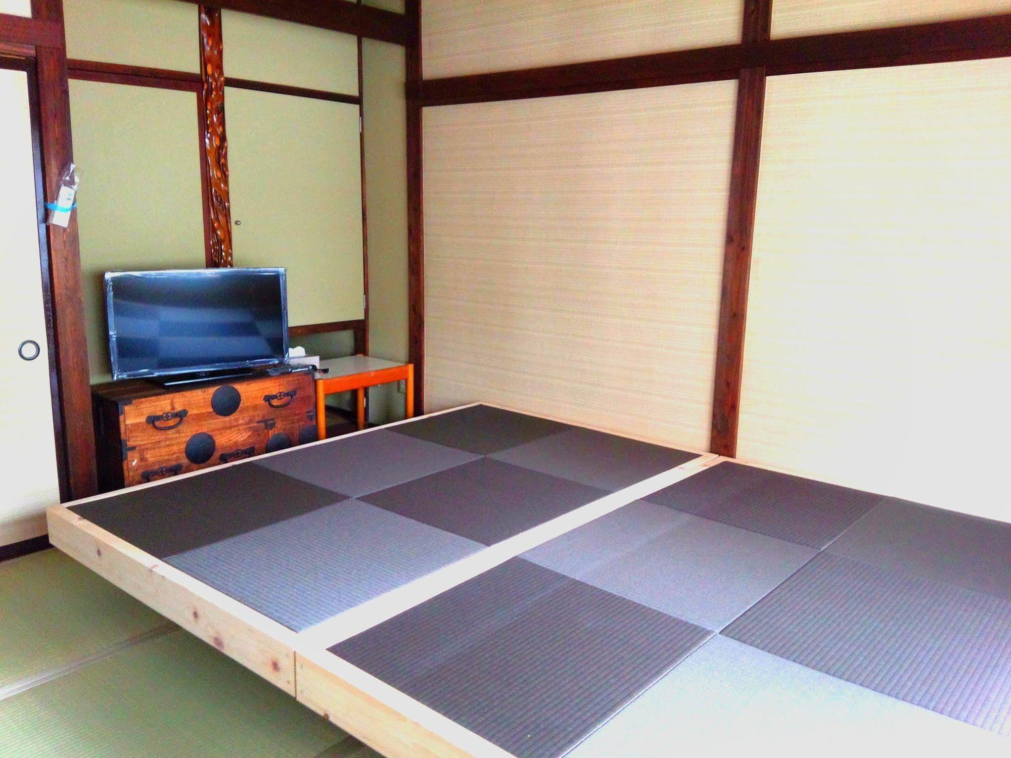 Ryokan Kusatsu Onsen Eidaya 3*